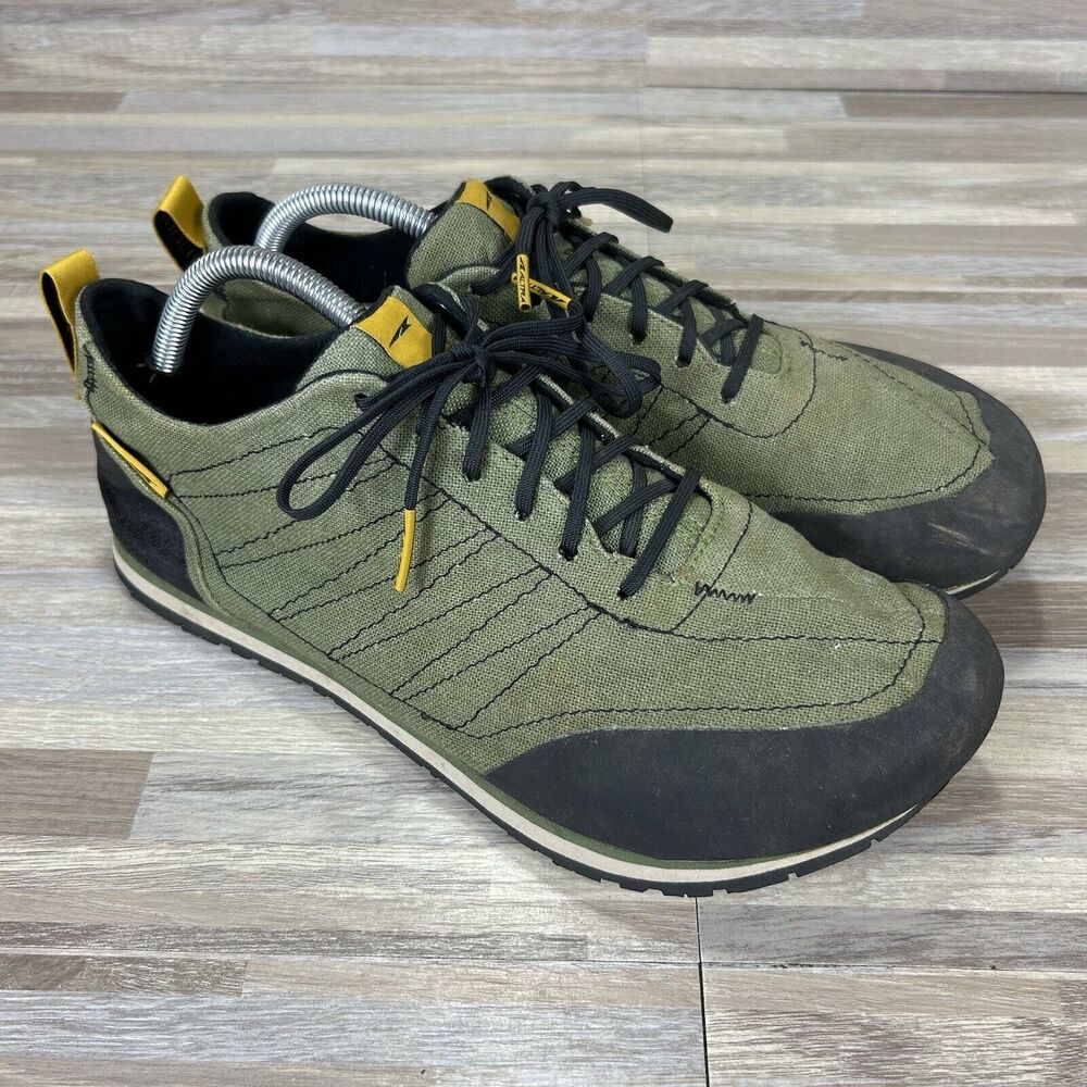 Altra Wahweap Men’s Size 10.5 Running Shoes Olive Green Lace Up Sneakers